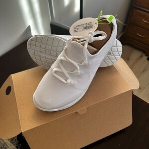 OOFOS OOMG SPORT LS LOW